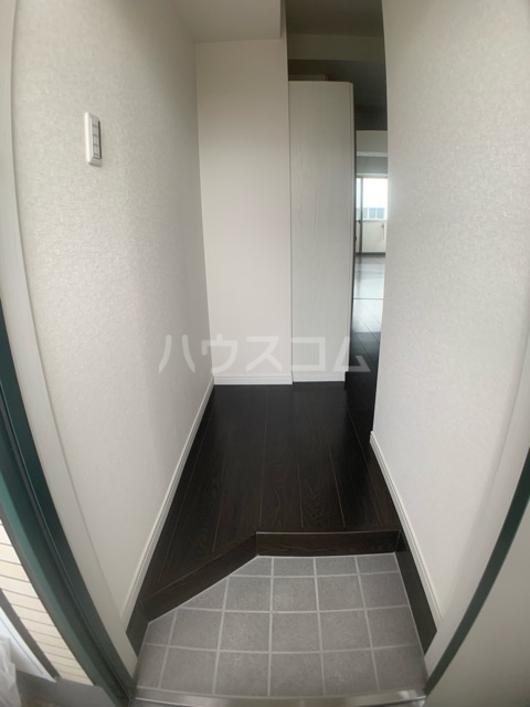 14/30 玄関