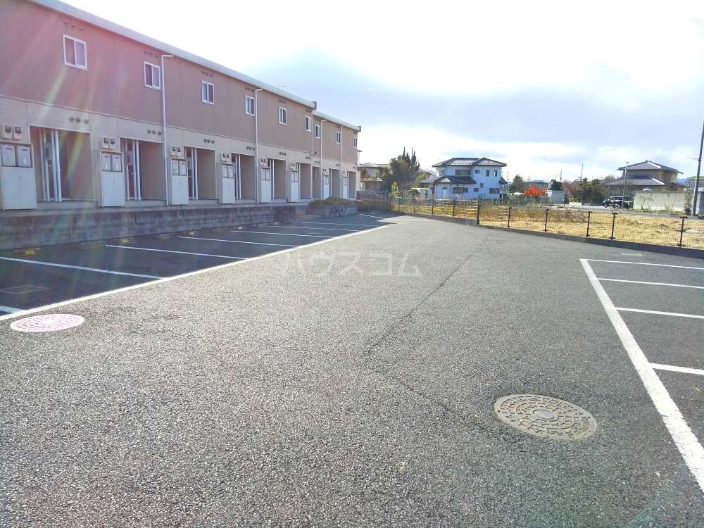 14/25 エントランス