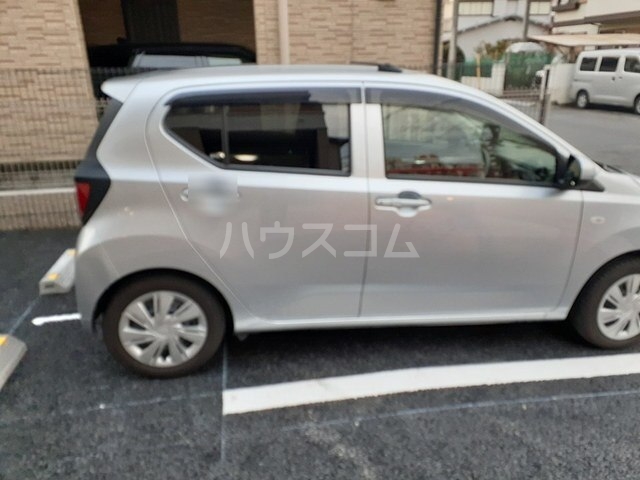 14/20 駐車場