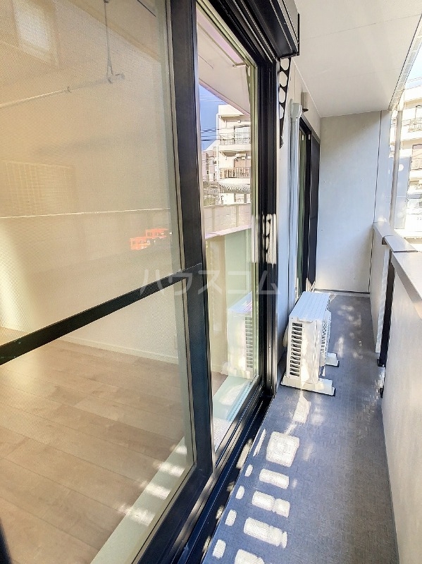 14/26 バルコニー