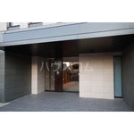 13/26 エントランス