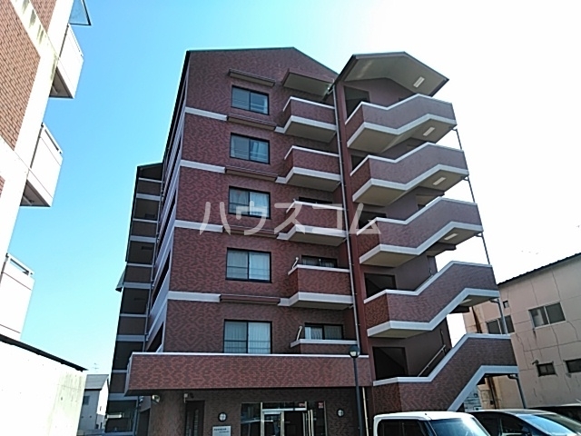 2/4 外観