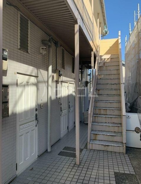 17/21 エントランス