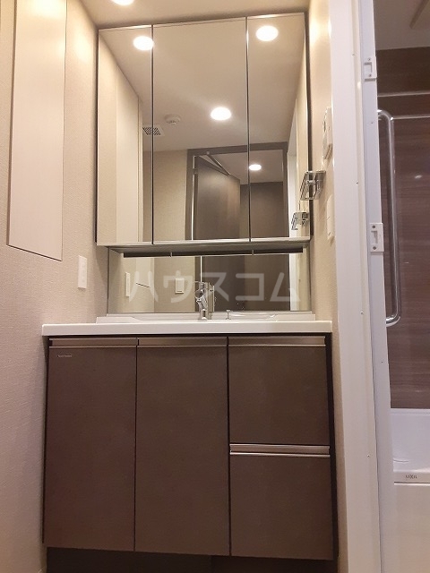 14/30 洗面