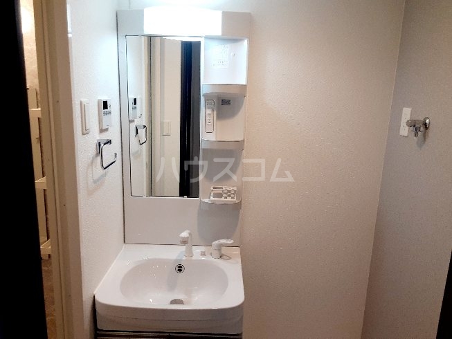20/30 洗面