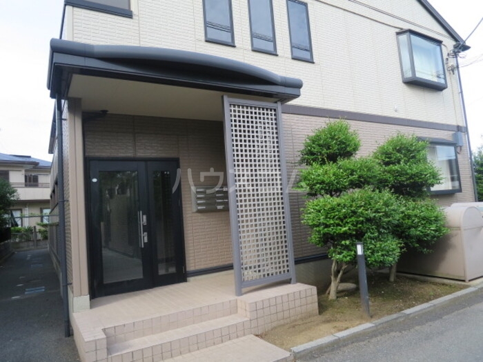 13/21 エントランス