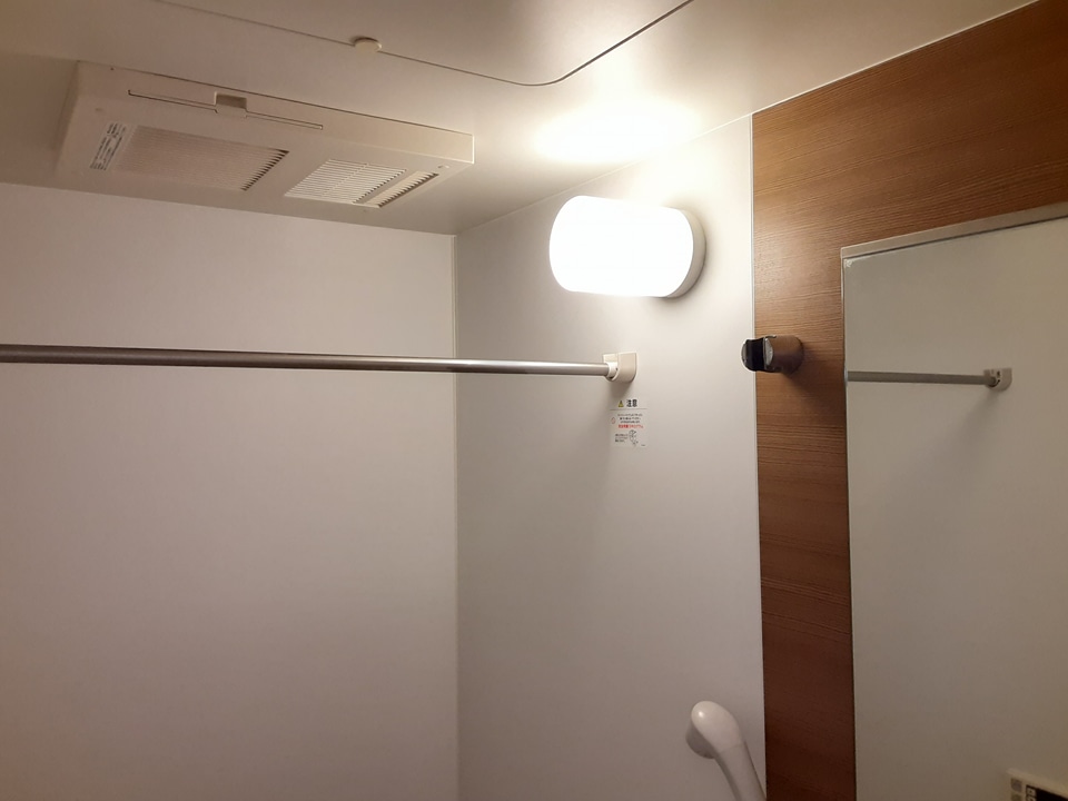 シャワールーム