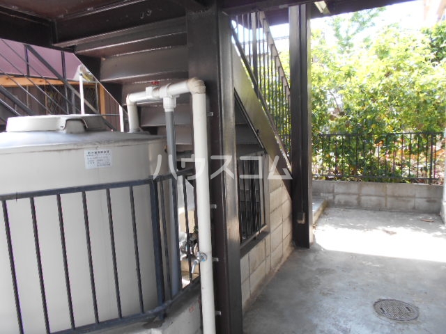 14/16 エントランス