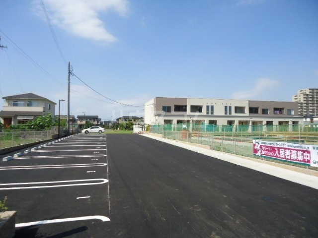22/23 駐車場