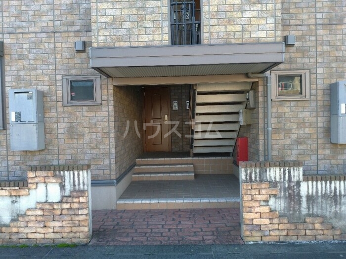 21/24 エントランス