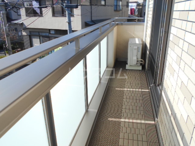 25/30 バルコニー