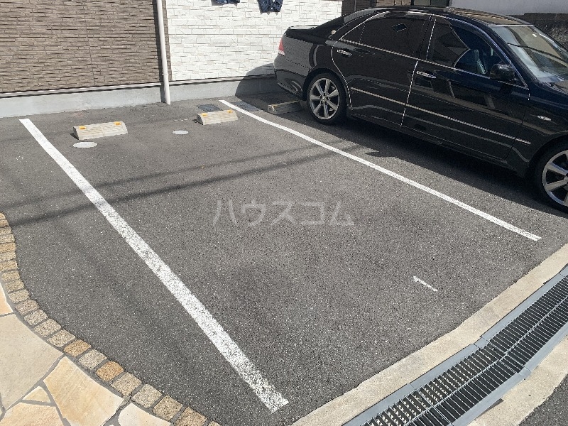 3/5 駐車場