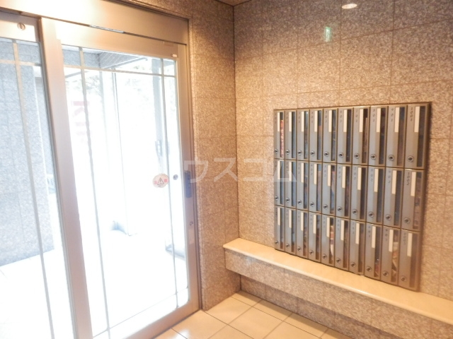 20/25 エントランス