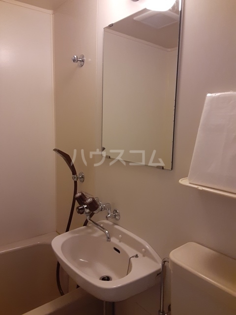 15/30 洗面