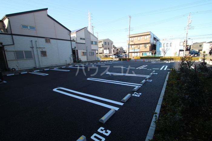 17/24 駐車場