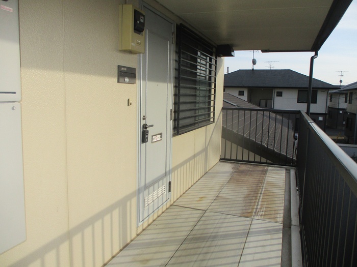 13/15 エントランス