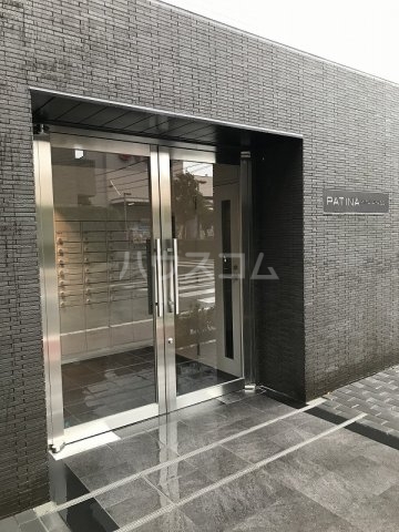 2/4 エントランス