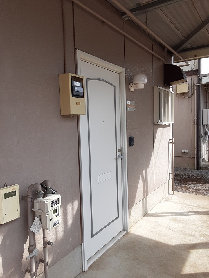 15/19 エントランス