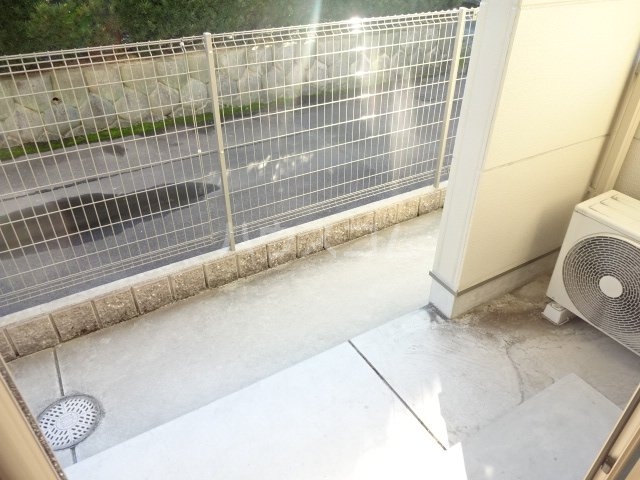 19/30 バルコニー