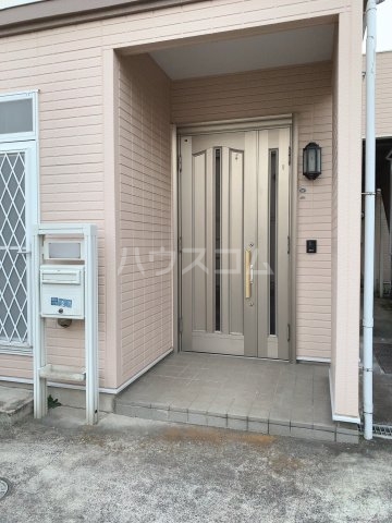 2/3 エントランス