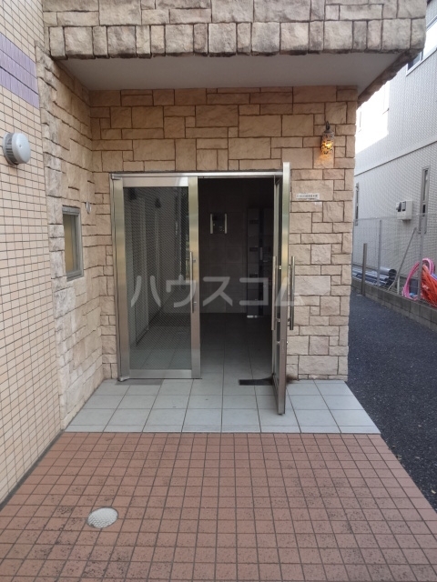 29/30 エントランス