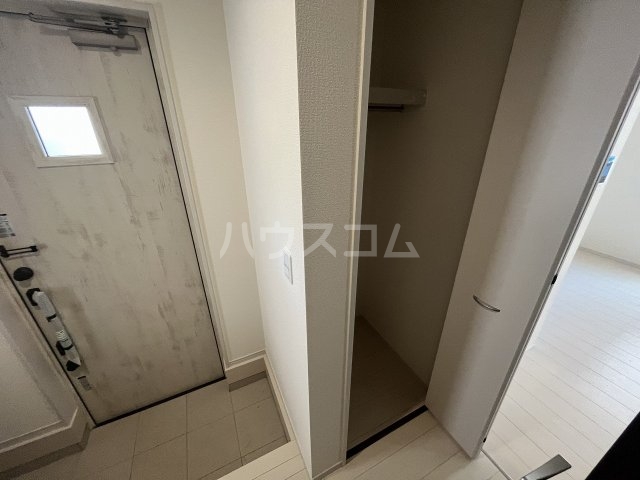 13/30 玄関
