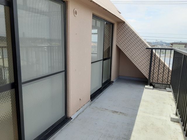 23/30 バルコニー