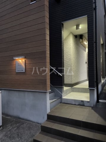 29/30 エントランス