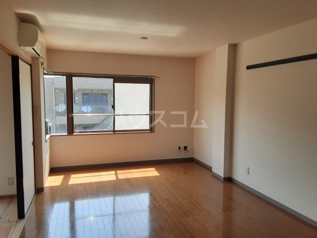 3/26 リビング/ダイニング