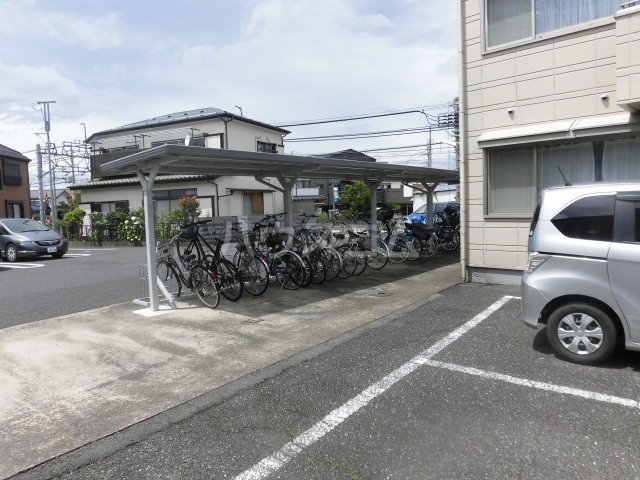 27/30 駐車場