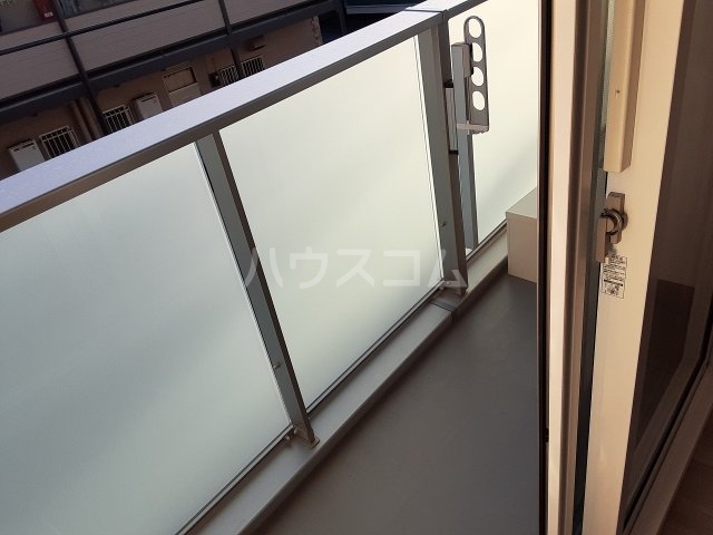 20/30 バルコニー