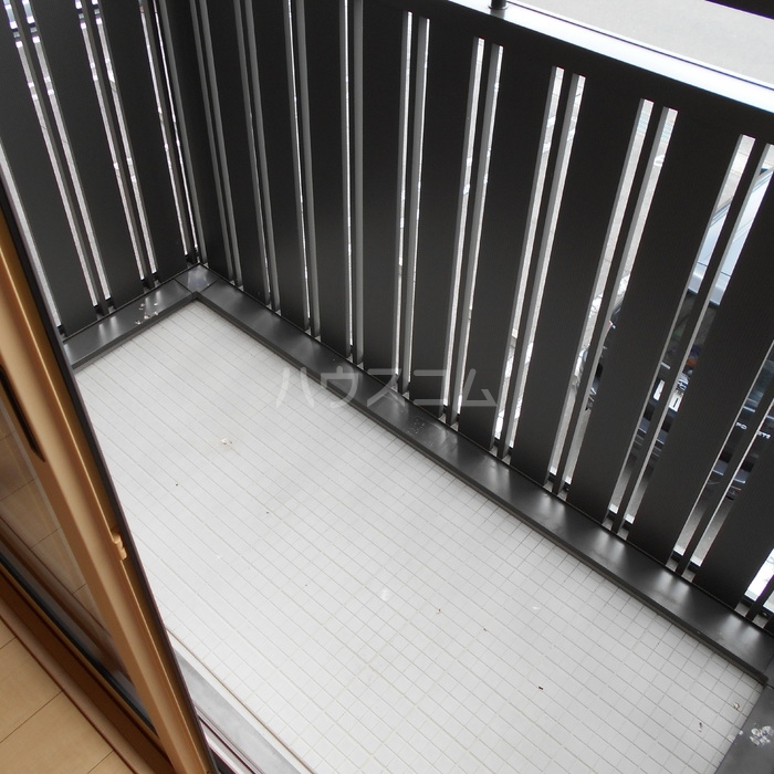 13/29 バルコニー