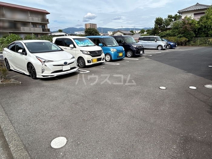 17/20 駐車場