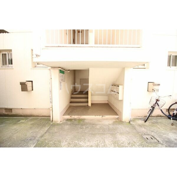 2/11 エントランス