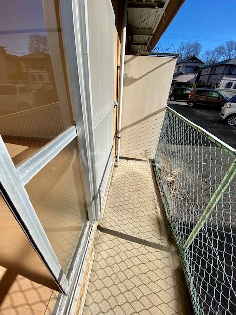 18/27 バルコニー