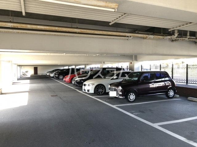 21/29 駐車場