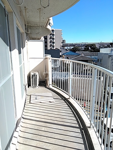 20/30 バルコニー