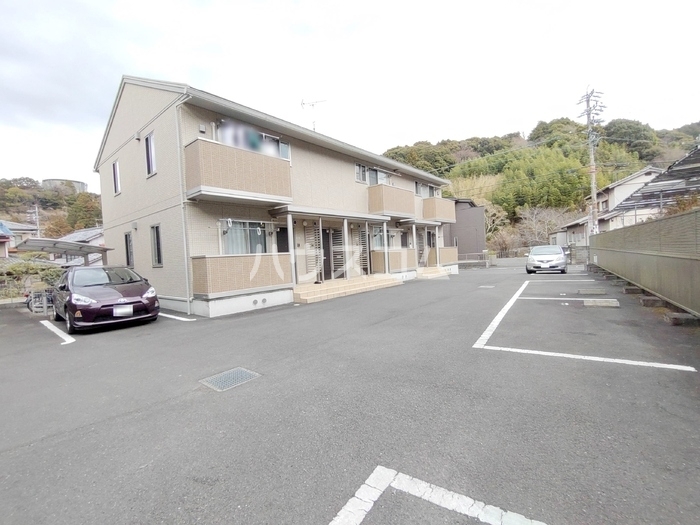 2/3 駐車場