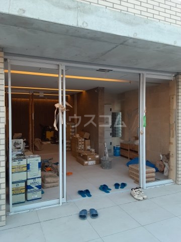 21/26 エントランス