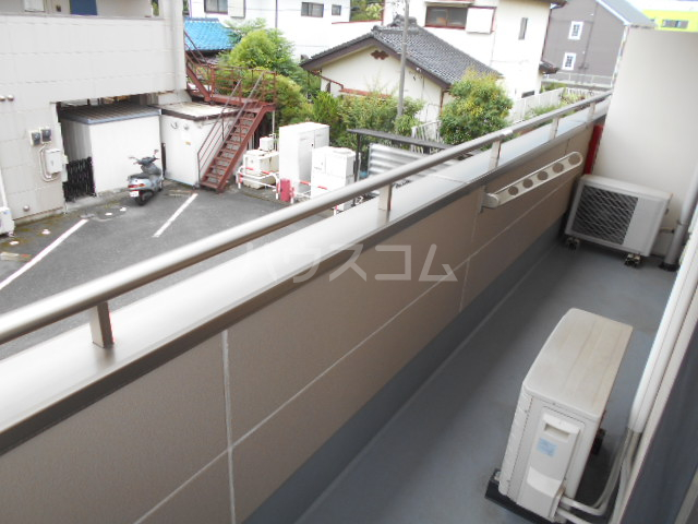 15/22 バルコニー