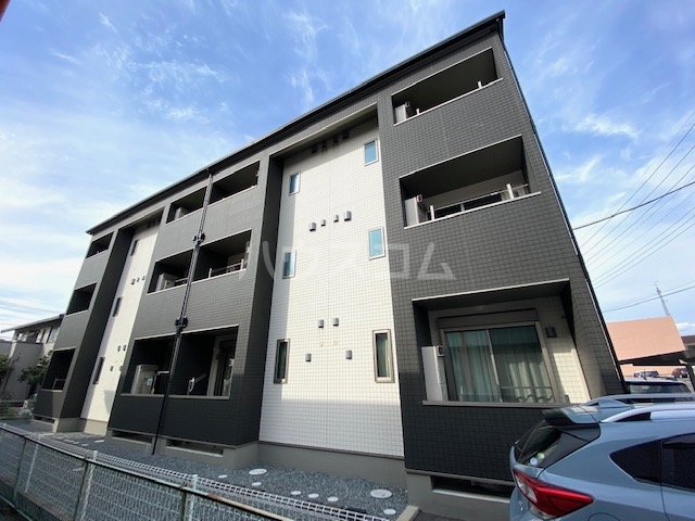 2/30 外観