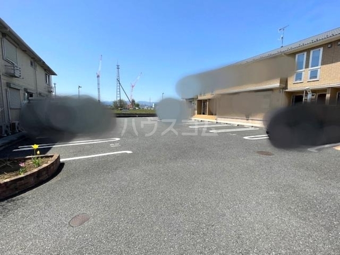 2/11 駐車場