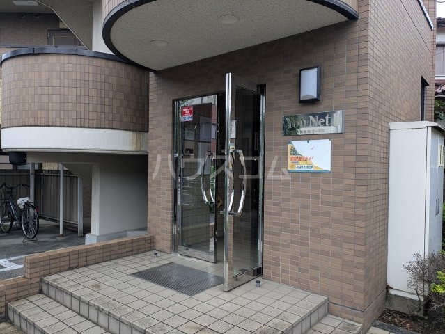 3/4 エントランス