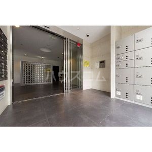 17/24 エントランス