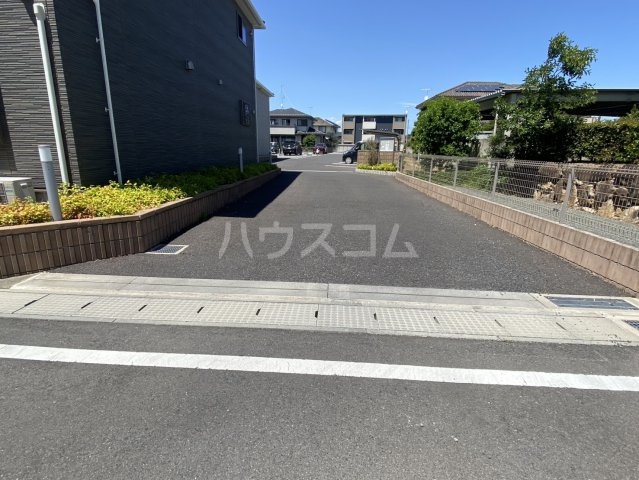 28/30 駐車場