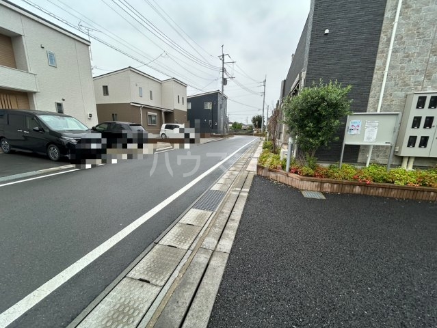 28/30 駐車場
