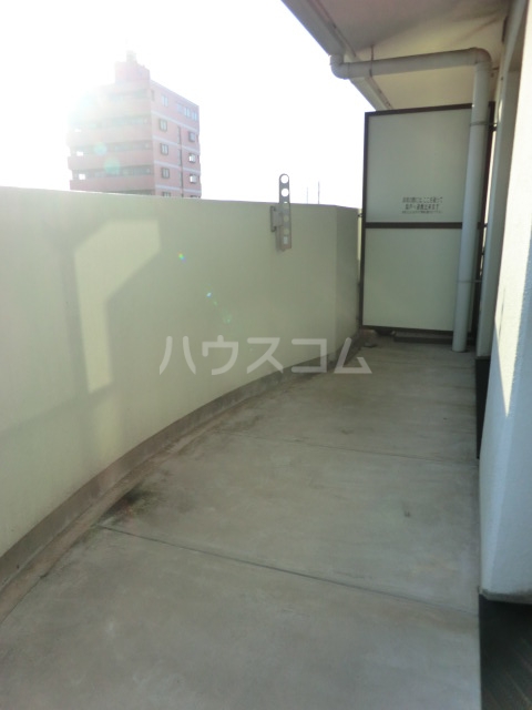 16/26 バルコニー