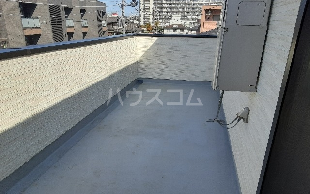 21/30 バルコニー
