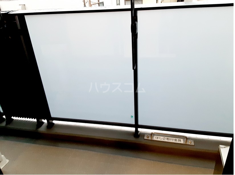 14/27 バルコニー