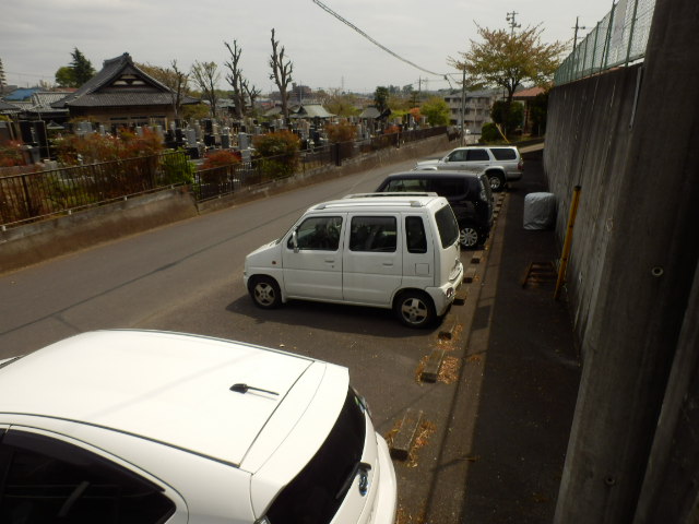 15/22 駐車場